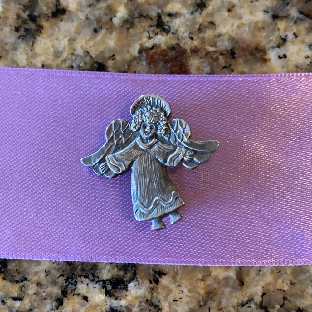Jeep Collins Angel pin